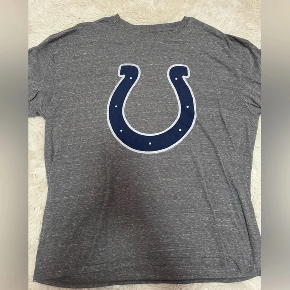 NFL Colts men’s gray short sleeve tshirt team apparel with horseshoe on front - Picture 3 of 4